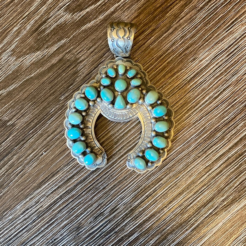 Blue and Silver Naja Necklace with Turquoise Stones